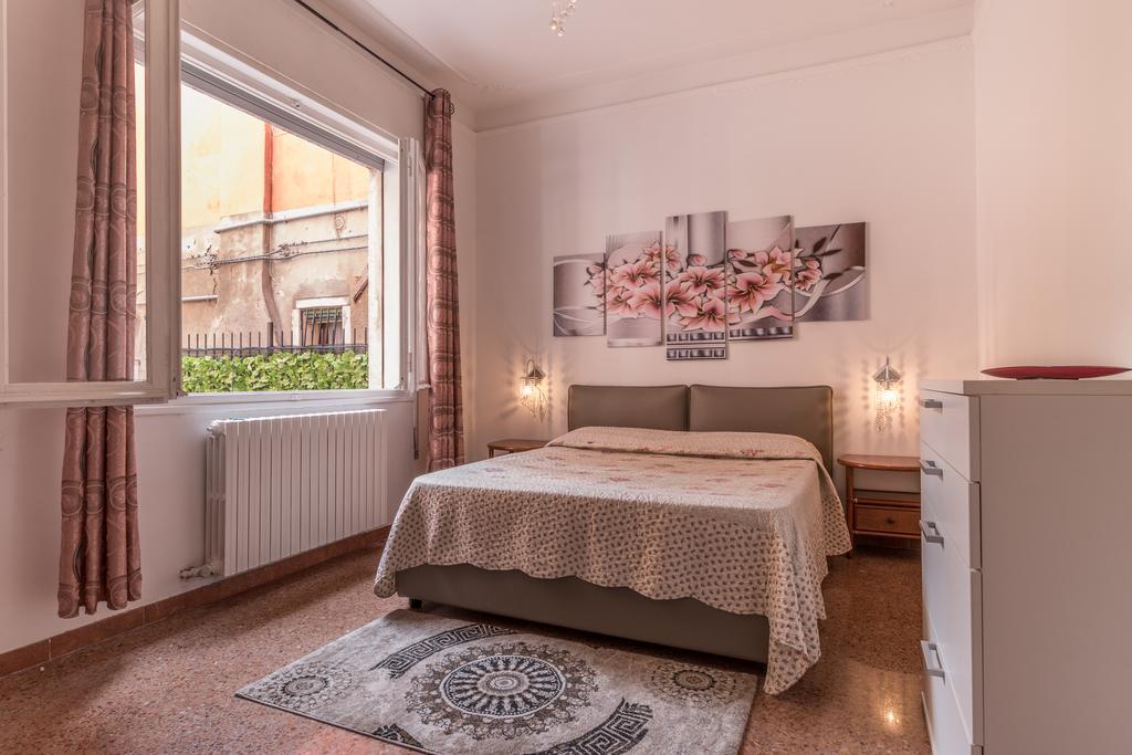 Casa Di Oscar Apartment Венеция Екстериор снимка