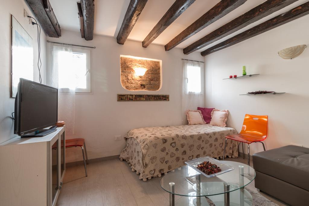 Casa Di Oscar Apartment Венеция Екстериор снимка